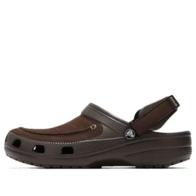 Classic Crocs Kahve Sandaletleri