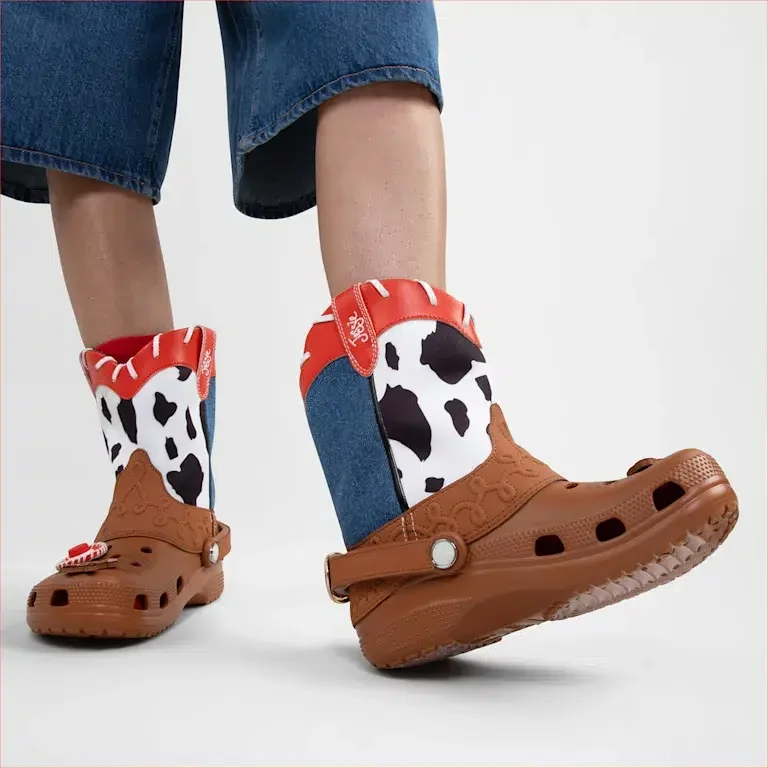 Disney ve Pixar’ın Toy Story Jessie Botları Disney ve Pixar’ın Toy Story Jessie Botları