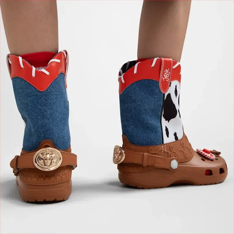 Disney ve Pixar’ın Toy Story Jessie Botları Disney ve Pixar’ın Toy Story Jessie Botları