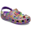 Lisa Frank x Classic Clog “Neon Mor Çoklu Kalpler”