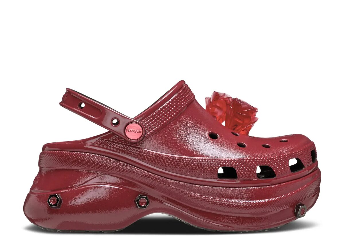 Louane x Wmns Classic Clog ‘Red Rose’ Louane x Wmns Classic Clog ‘Red Rose’